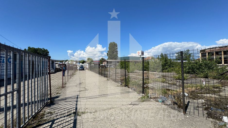 Teren intravilan de vanzare, zona buna - Poză 1