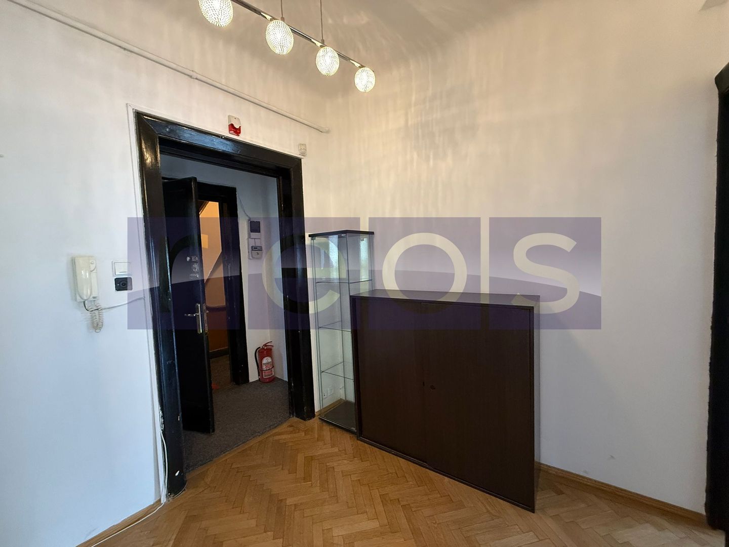 VANZARE 2 CAMERE | DOROBANTI | 65 MP | PRETABIL REZIDENTIAL-COMERCIAL - Poză 6