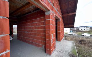 Casa P+M la rosu | 204 mp | 5 ari teren | compartimentare excelenta | Satulung. - Poză 13