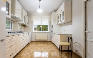 Chirie, casă, 3 camere, strada Sergiu Radautanu Codru - Poză 7