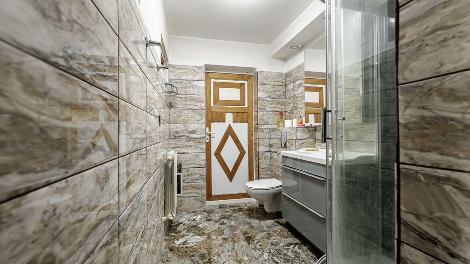Casa 3 camere-2016 si 537 mp teren in zona excelenta Bujac comision 0 - Poză 5
