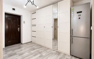 Garsoniera39mp 1990 | Mall Vitan | Complet renovata| Mobilata|Chiriasi - Poză 3