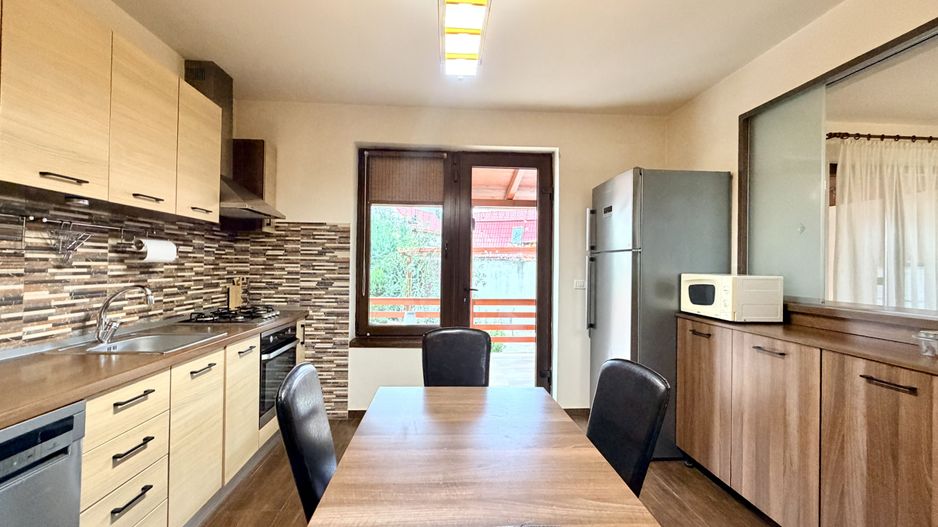 Cămin spațios, luminos și perfect echilibrat,  la 10 minute de centru - Poză 11