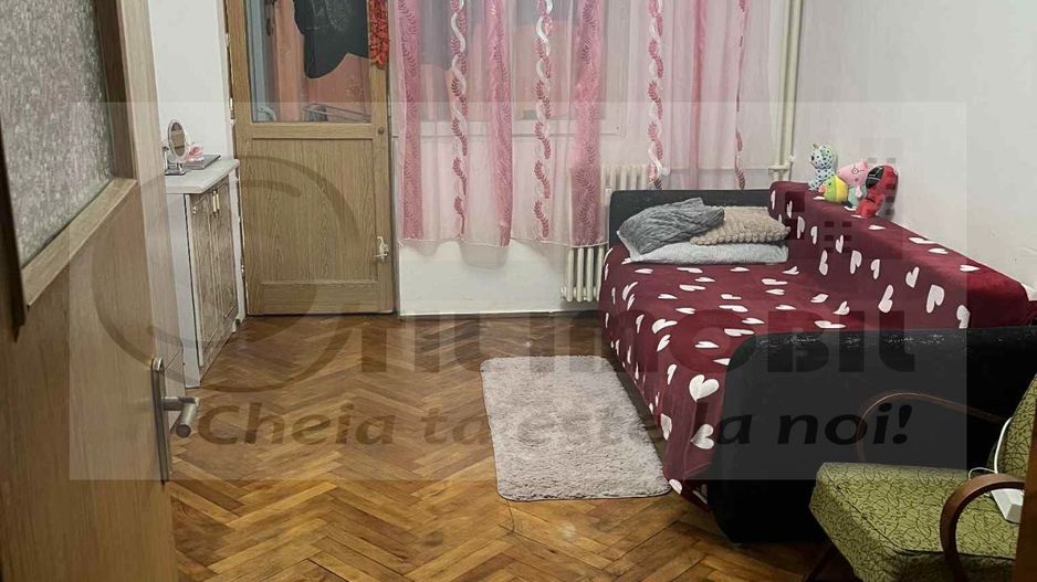 Apartament 2 camere de vanzare in Iasi Podu Ros Piata Nicolina - Poză 1