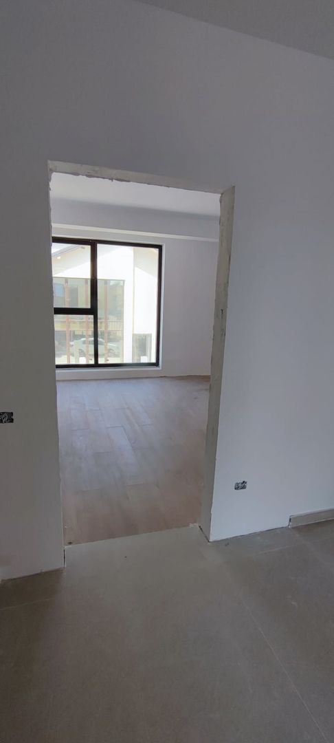 Casa..Vila cu 5 camere de vanzare.......Nord Bragadiru..... - Poză 30