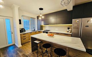 Casa individuala, 4 camere, parcare, 120mp,300mp teren,cartier Voronet - Poză 12