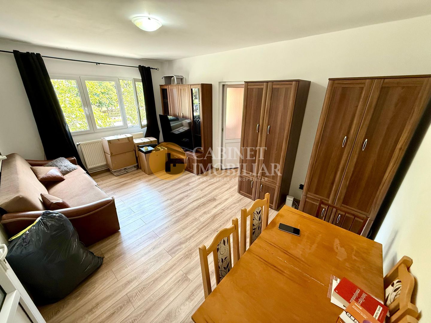 Apartament cu 2 Camere - Etaj 1 - Zona Cantemir - Poză 1