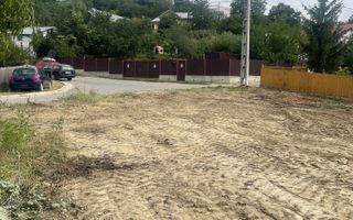 Iasi - Tomesti 3600mp intravilan intre case zona linistita + utilități - Poză 2