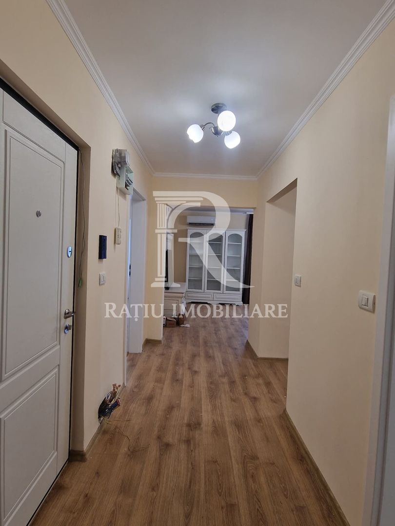 Apartament cu 3 camere | Etajul 2 | Nufarul | Oradea - Poză 11