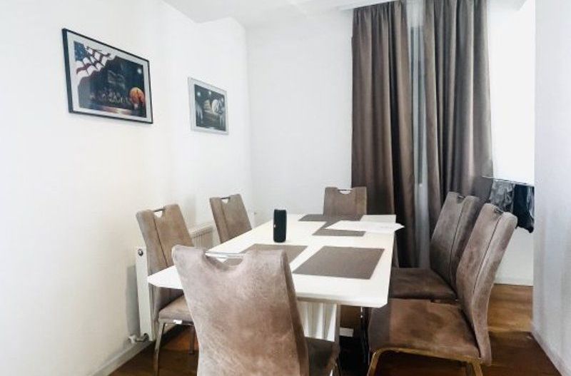 Penthouse cu 4 camere, terasa 132 mp, zona Torontalului - Poză 3