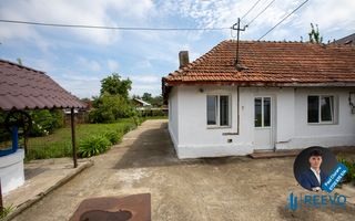 Casă și teren de vânzare, str George Enescu, Bacău - Poză 1