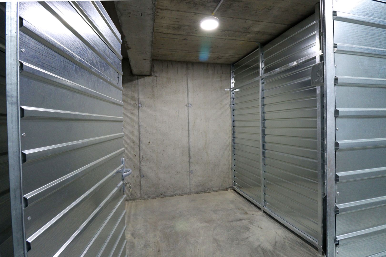 Aradului | 3 camere | Bloc nou | 2 băi | Lift | Parcare subterană - Poză 13