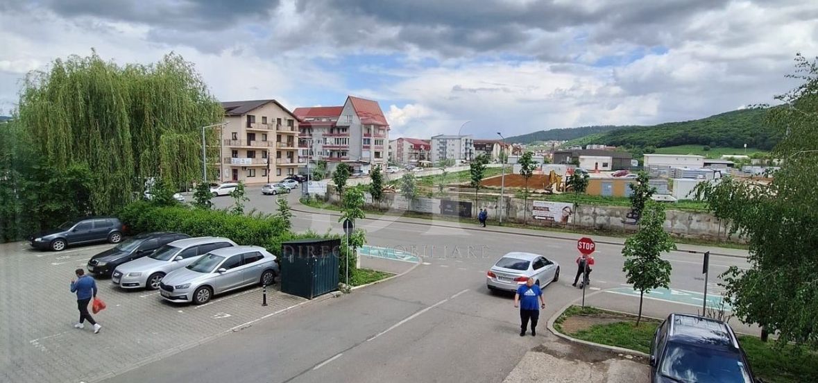 Apartament etaj intermediar / Zona Eroilor - Poză 12