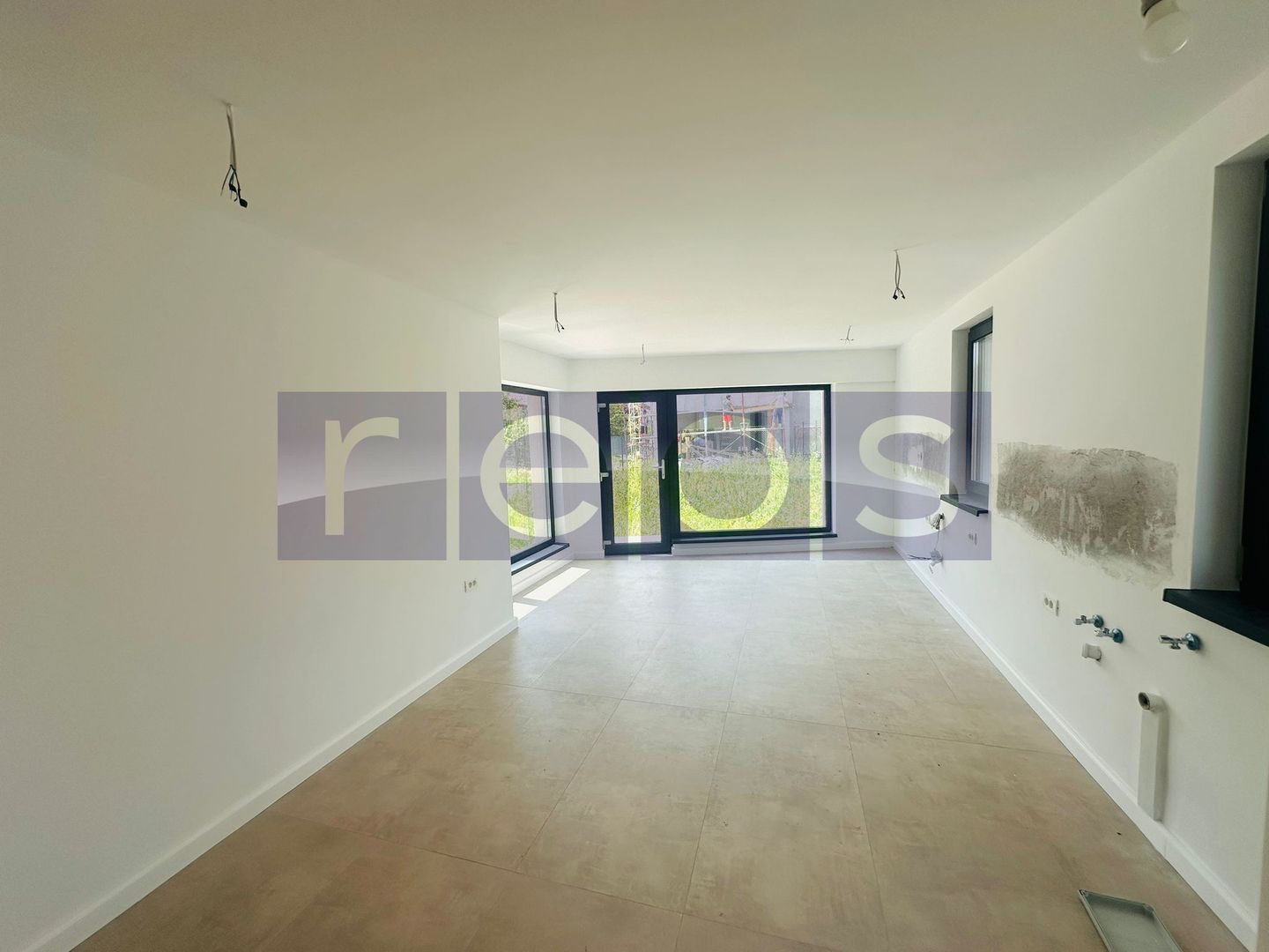 VILA DE VANZARE |  CORBEANCA | 5 CAMERE - Poză 16