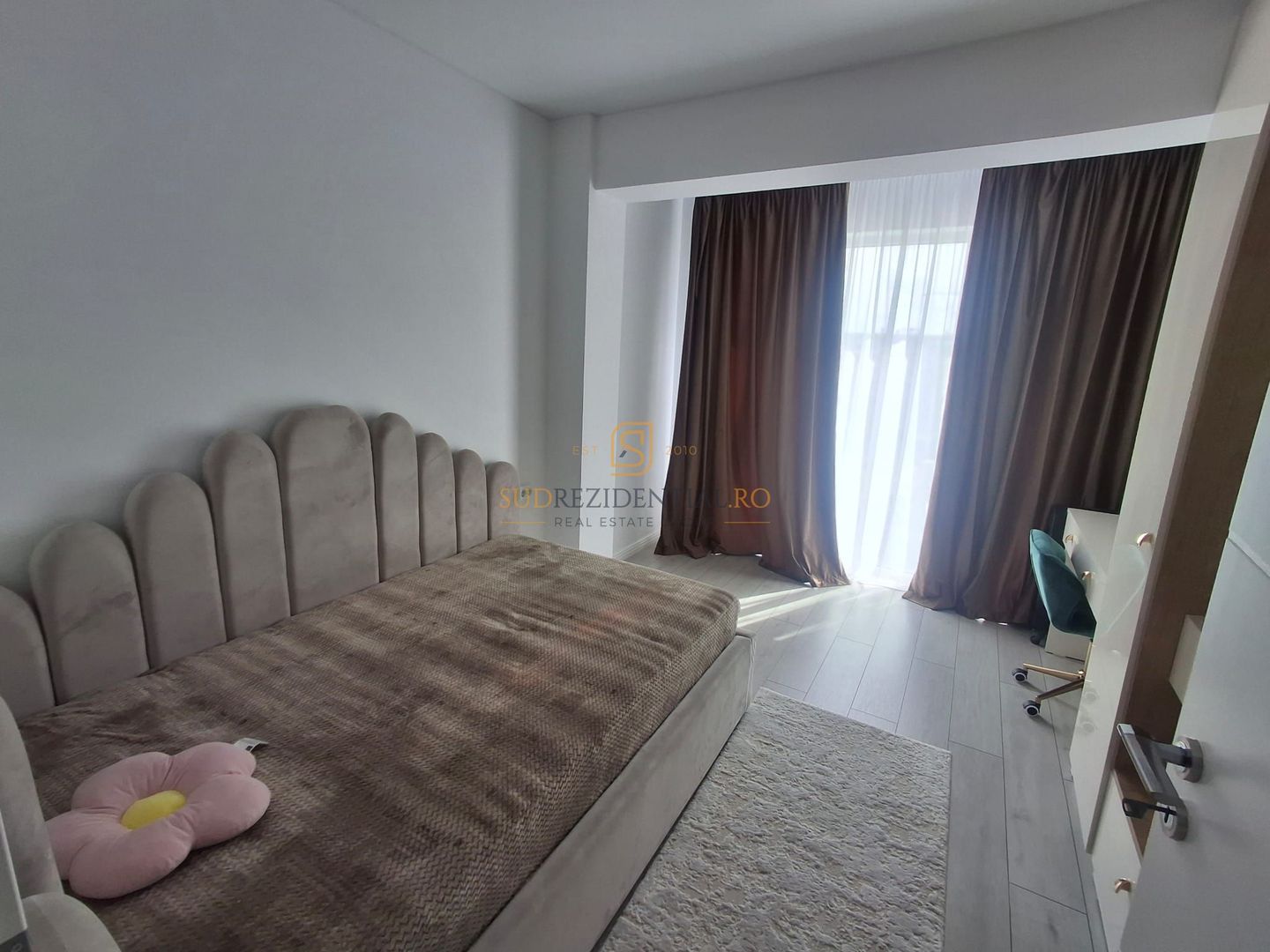 Apartament 3 Camere Elegant , Metrou Berceni , Mutare Imediata - Poză 12