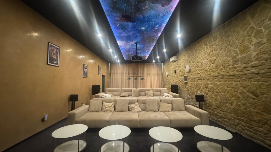 Pensiune deosebită în Bran || priveliște panoramică, facilitati premium - Poză 24