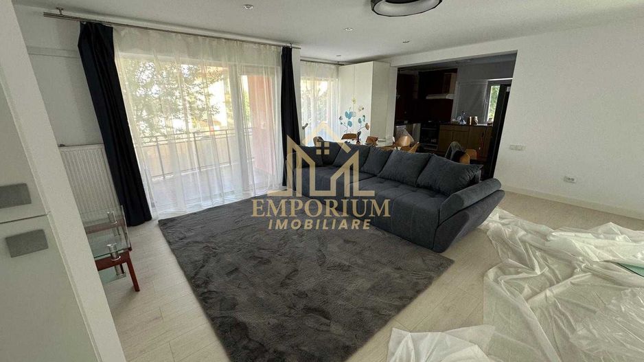 3 camere semidecomandate, Parcare, AC, Buna Ziua, Grand Hotel Italia - Poză 5