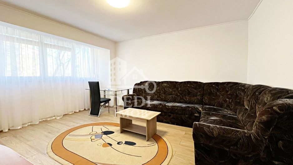 Apartament cu 3 camere de inchiriat zona Calea Aradului, Oradea - Poză 2