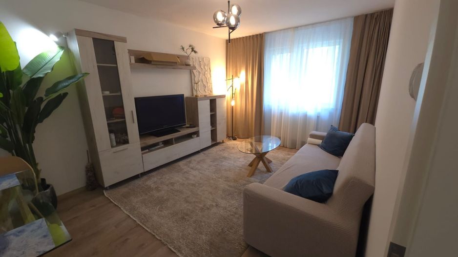 Apartament 3 camere Astra,zona linistita! - Poză 2