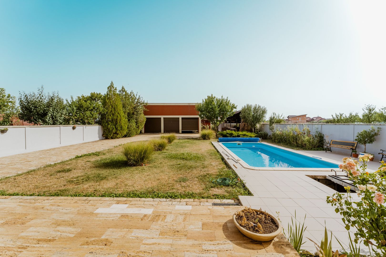 Vilă cu piscină în Fântânele - Poză 11