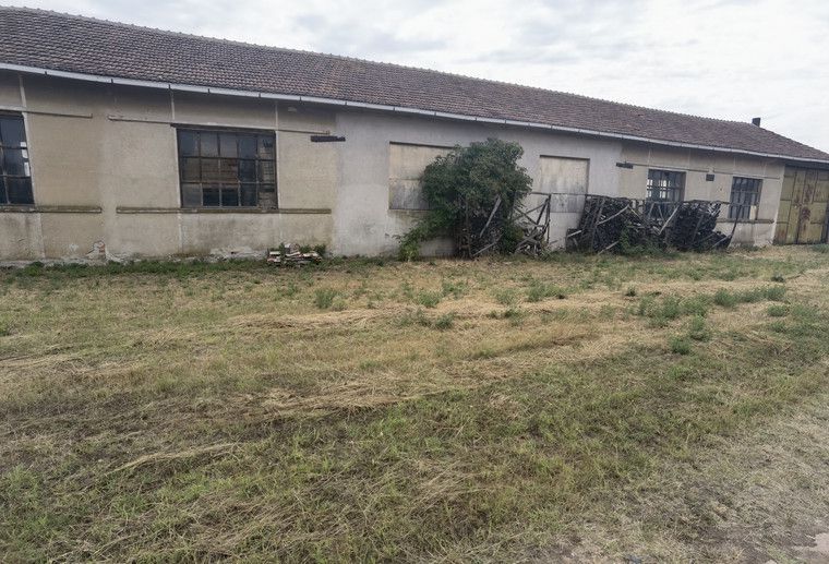 Proprietate industriala la 30 km exterior sud Timisoara - Poză 36