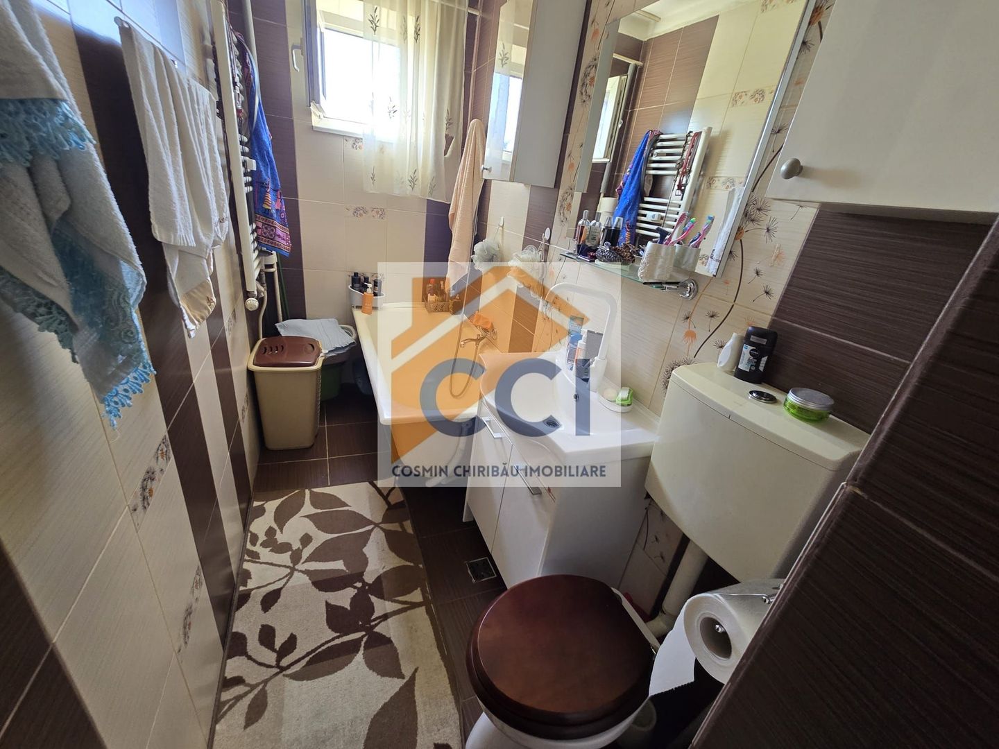 Apartament cu personalitate, logie și boxă – Strada Neptun, nr. 6 - Poză 15