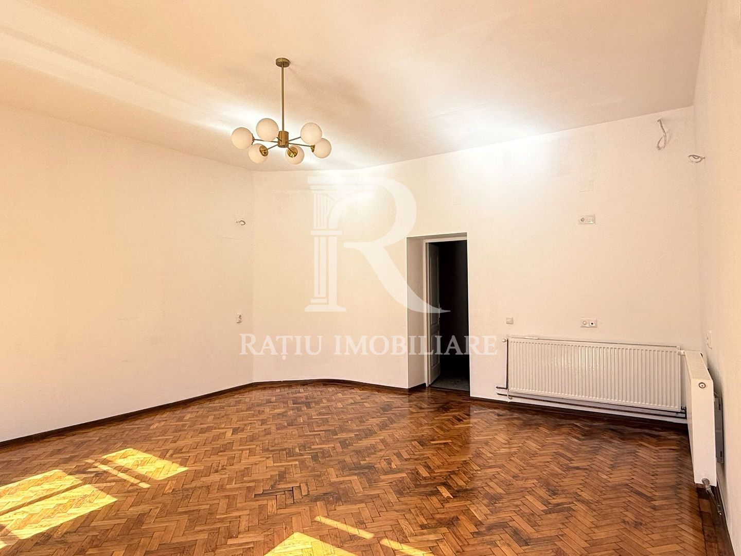 Spatiu Comercial | Ultracentral | 43 mp | Oradea - Poză 2