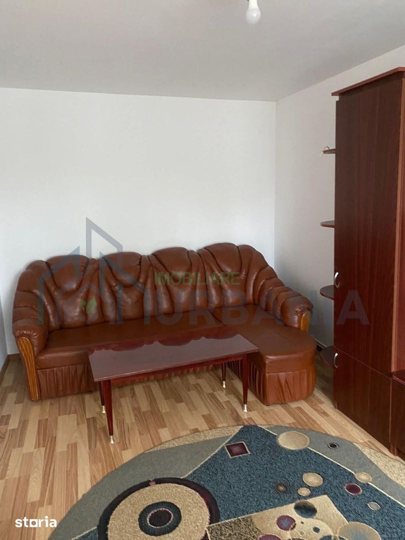 Casă de vânzare în Pașcani, zonă centrală, lângă Penny Market Gara, 98,5 mp, teren 412 mp - Poză 7