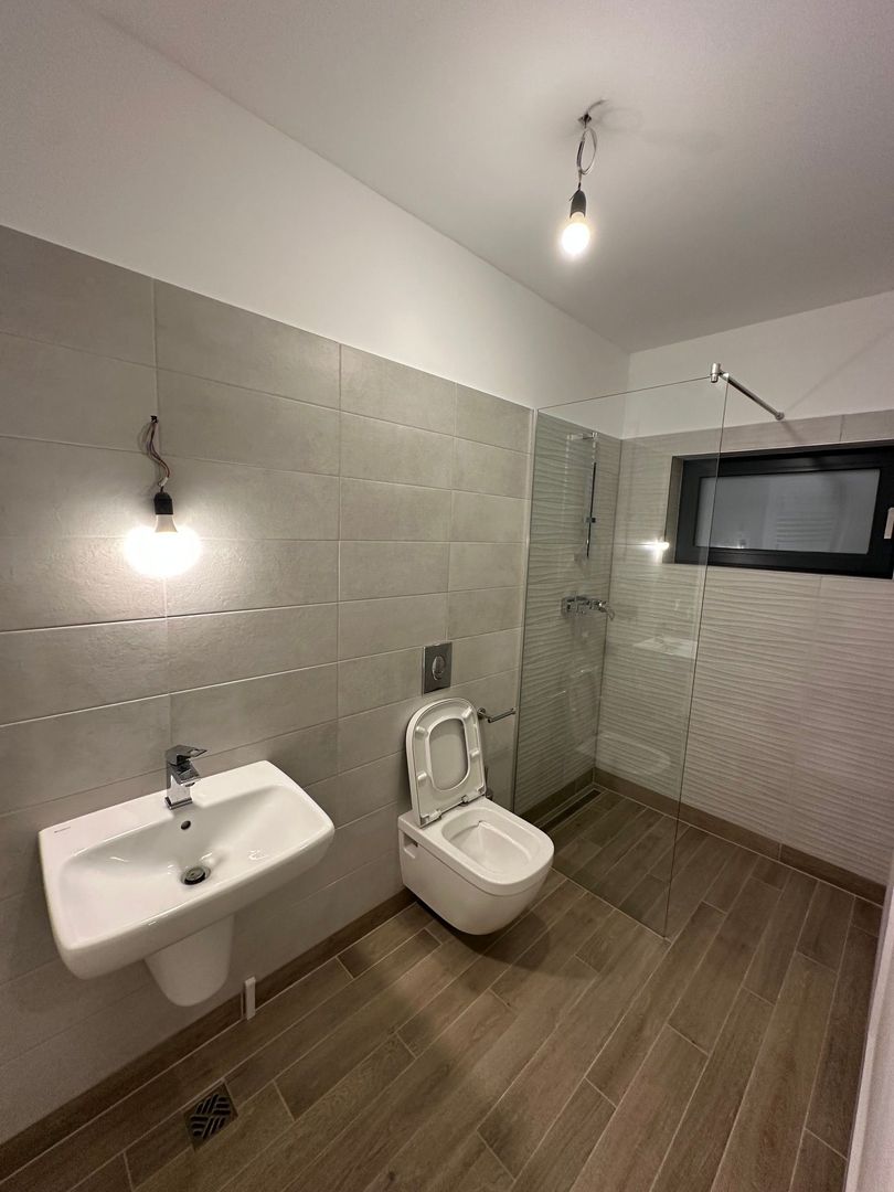 Apartament deosebit pe 2 etaje - Poză 9