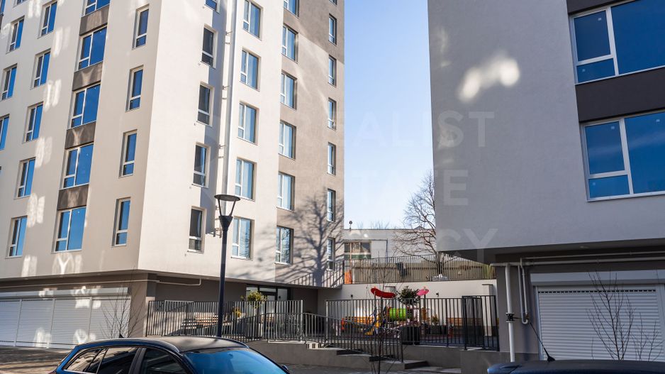 Vânzare, apartament, 2 odăi + living, bd. Cuza Vodă, Botanica - Poză 2