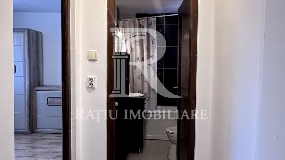 Apartament cu 3 camere de vânzare | Zona Malului Crișului | Oradea - Poză 8