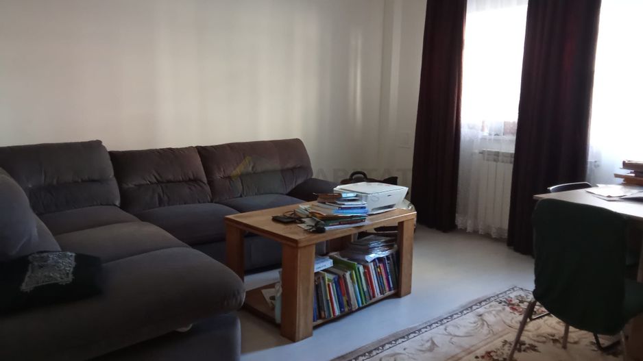 2 camere Mall Vitan de vanzare sau schimb - Poză 3