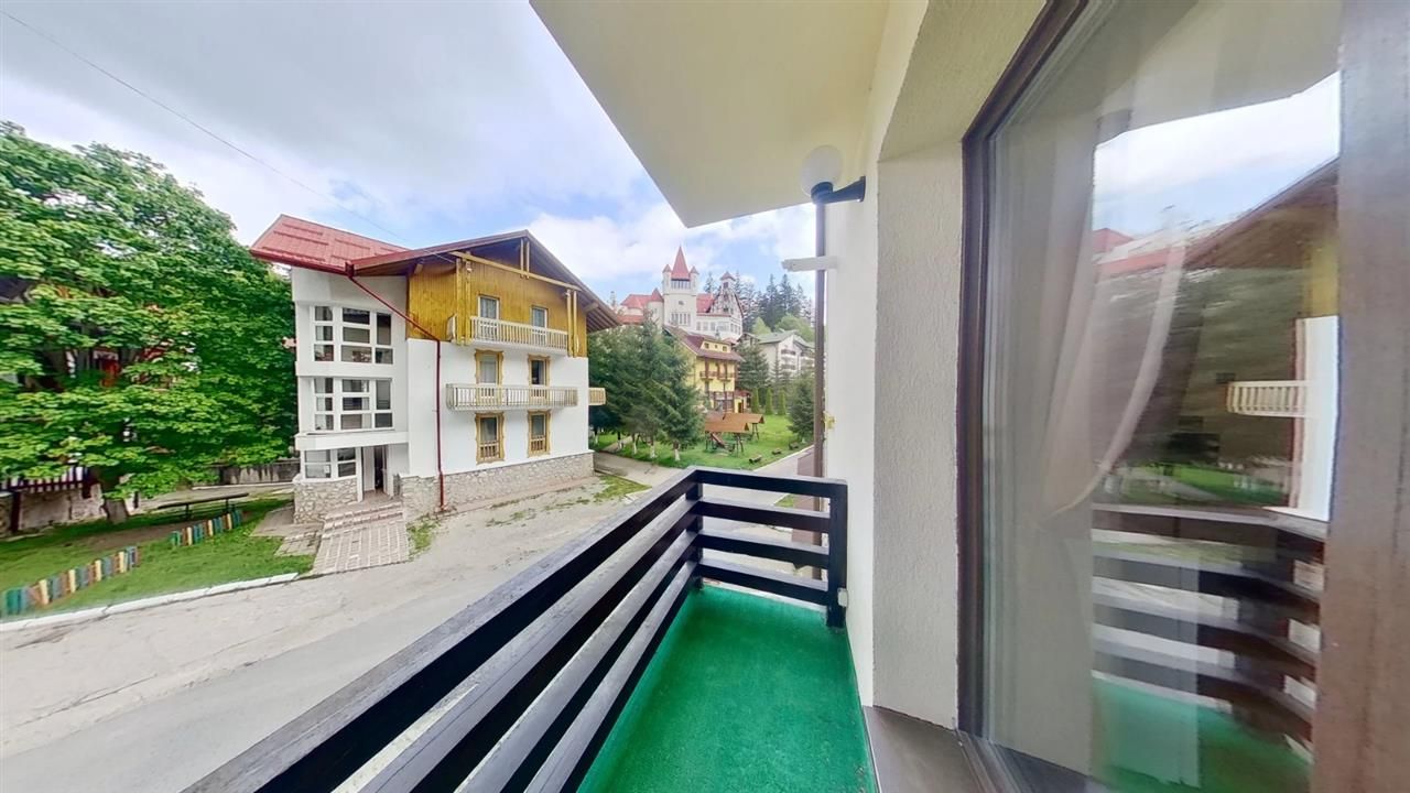 Casa ta de vacanta, imbratisata de natura,3 terase, parcare, Poiana Brasov - Poză 22