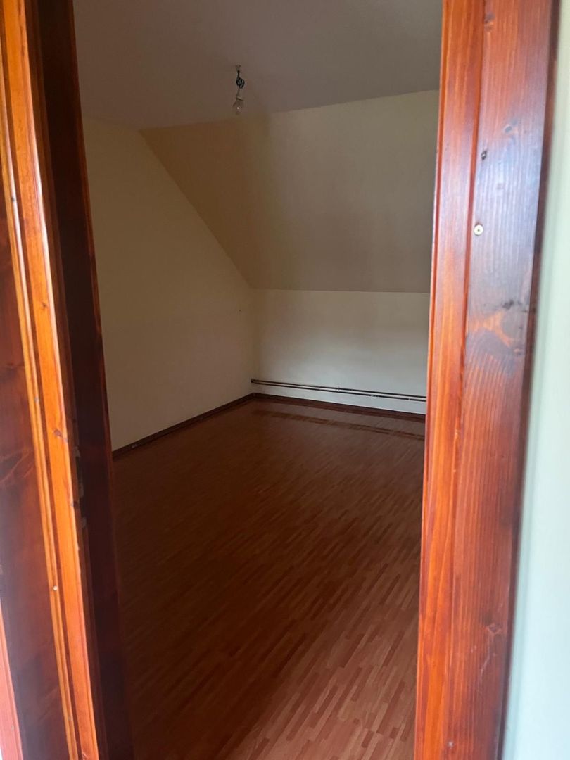 Casă complet renovată, pentru locuință sau pensiune turistică! - Poză 7