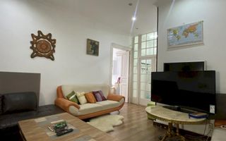 Casa renovata adiacent Dacia si Stefan cel Mare - Poză 7