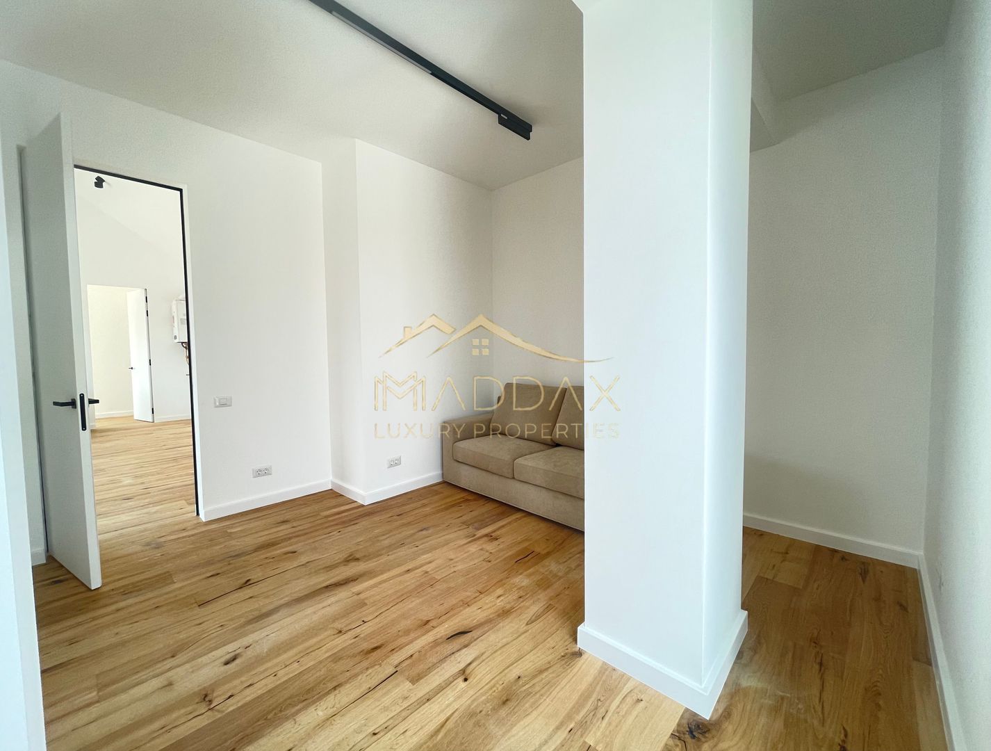 Apartament 4 Camere**TERASA 57 MP**Bloc boutique***NOU// DOMENII - Poză 9