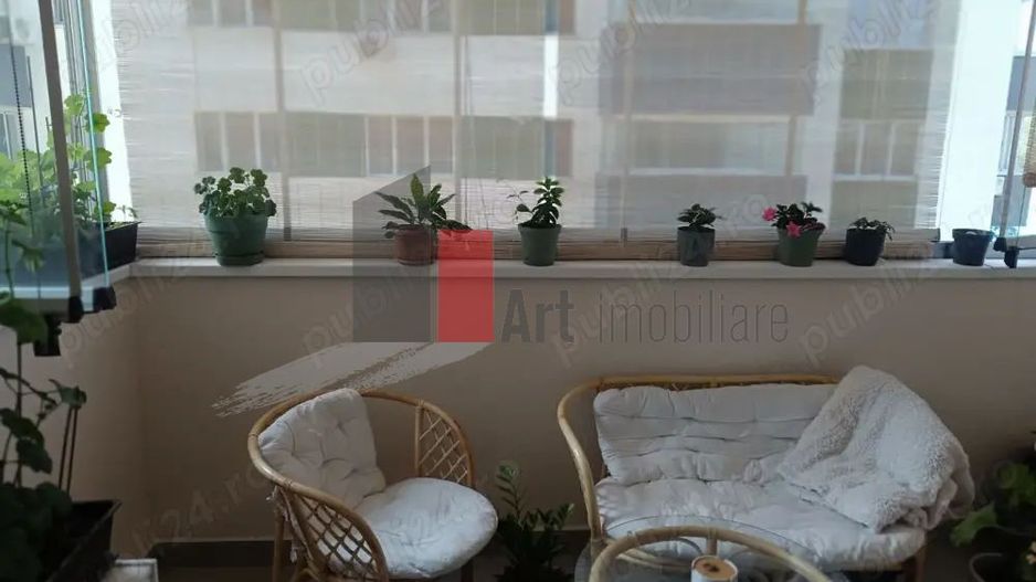 Apartament 2 camere de vanzare - Poză 3