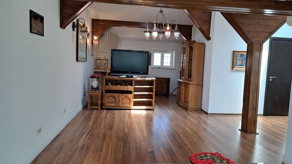 Vilă Lux în Centru Capitalei – Ideală pentru Rezidențial sau Buisness - Poză 3