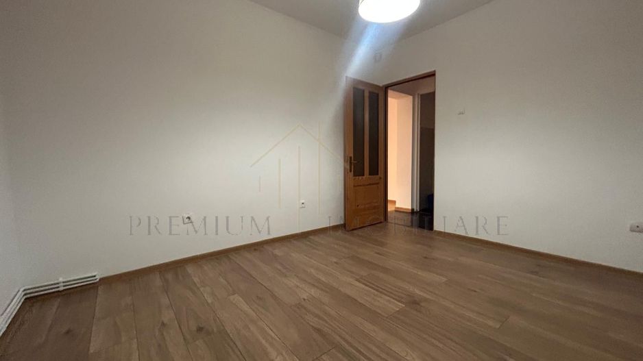 Apartament 3 camere, 100 mp, ultracentral – ideal birouri - Poză 12
