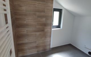Cabana Noua 3 camere cu acces la Lac-teren 300 mp-terasa-Colibita - Poză 8
