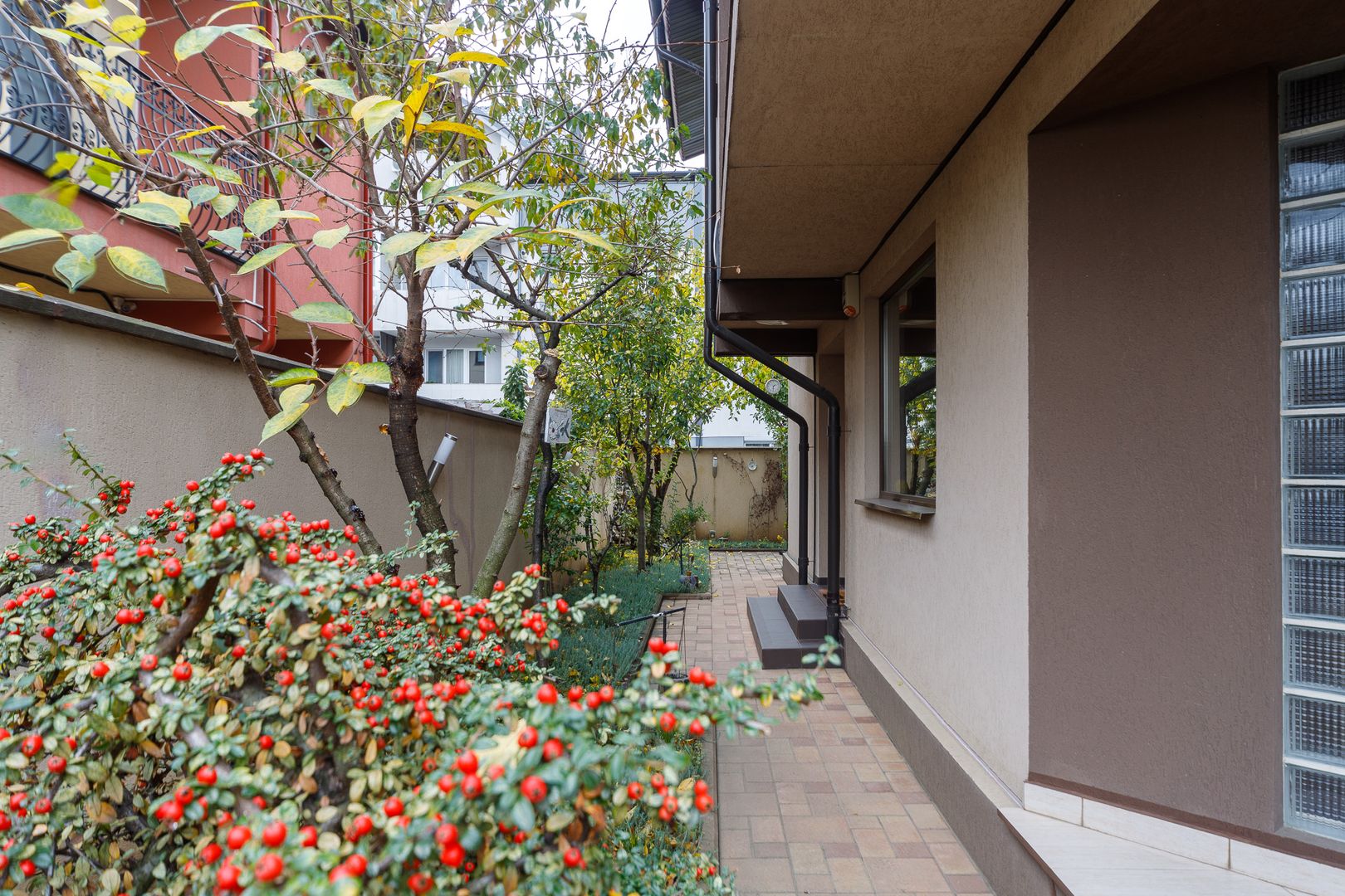 Vânzare, Duplex, 8 camere, zona Militari - Poză 21