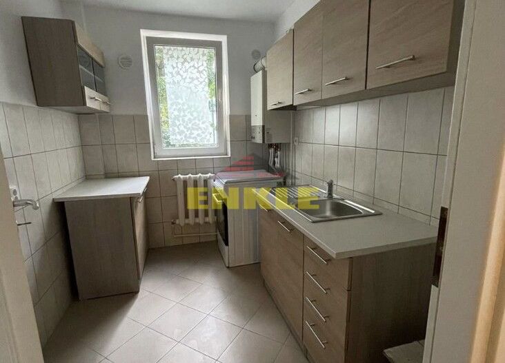 De inchiriat apartament 2 camere, zona Bulevard. Pret 350€ - Poză 5