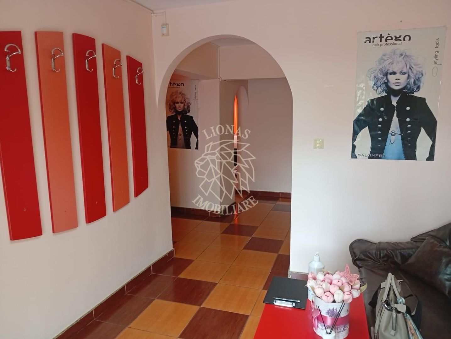 Spatiu comercial 4 camere 70 mp-ideal salon, cabinet-Calea Moldovei - Poză 2