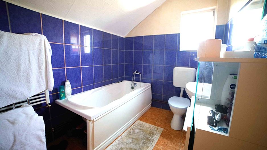 Casa individuala zona Sacele, langa Hanul Domnesc, 229000Euro/neg - Poză 8