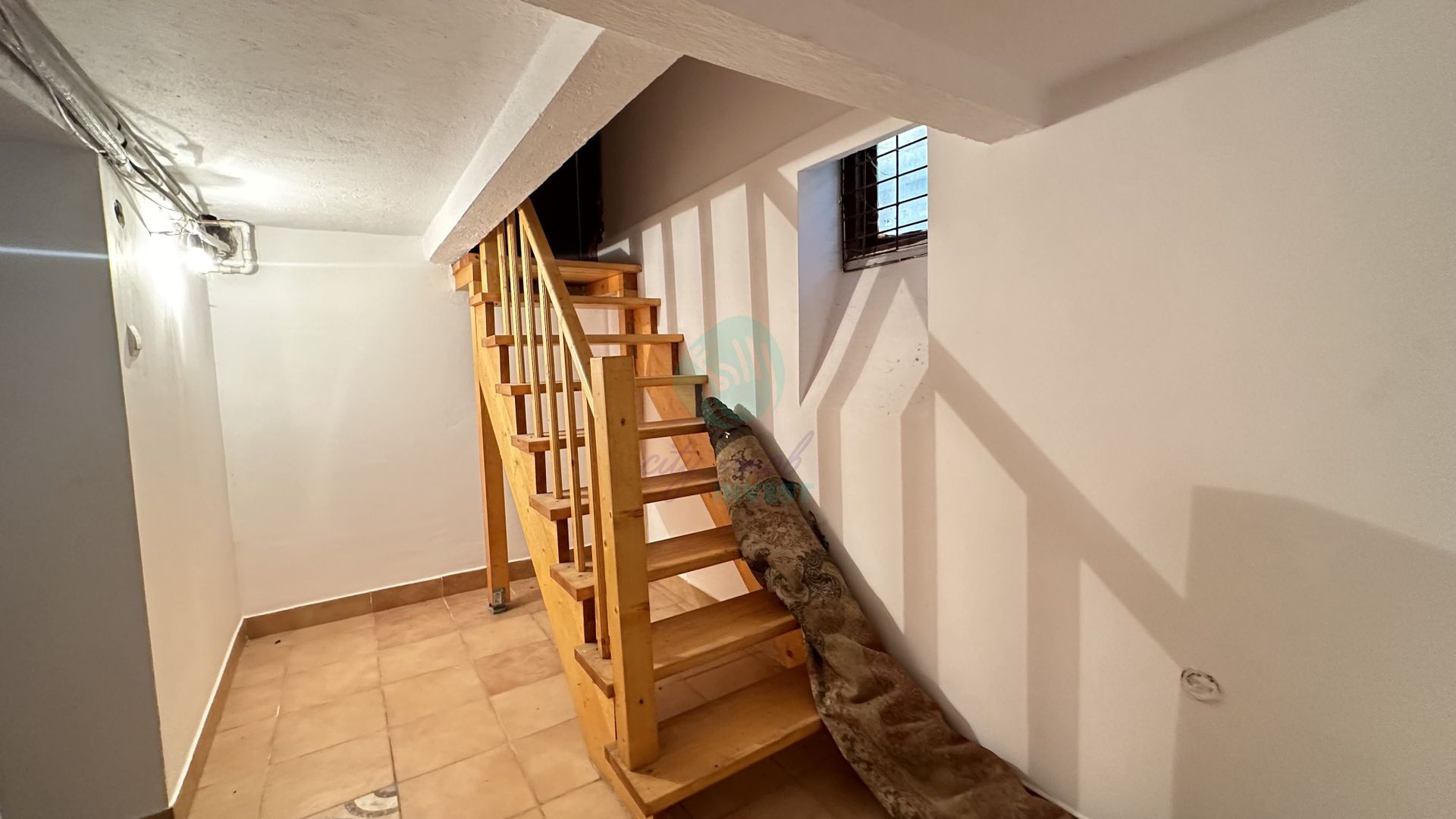 Vila boema in VATRA LUMINOASA - Poză 10