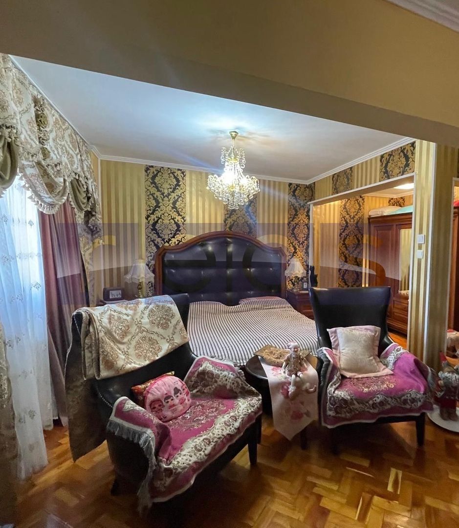APARTAMENT 4 CAMERE CALEA MOȘILOR - Poză 2