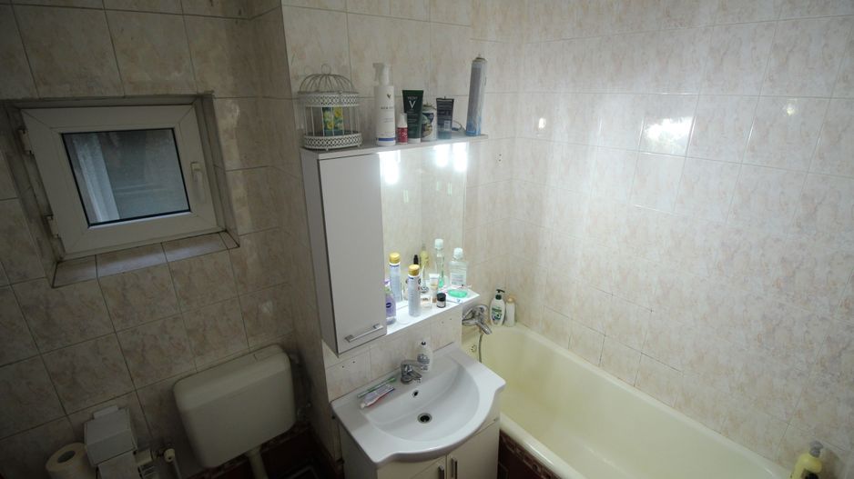 APARTAMENT 3 camere- 92mp SU - Poză 11