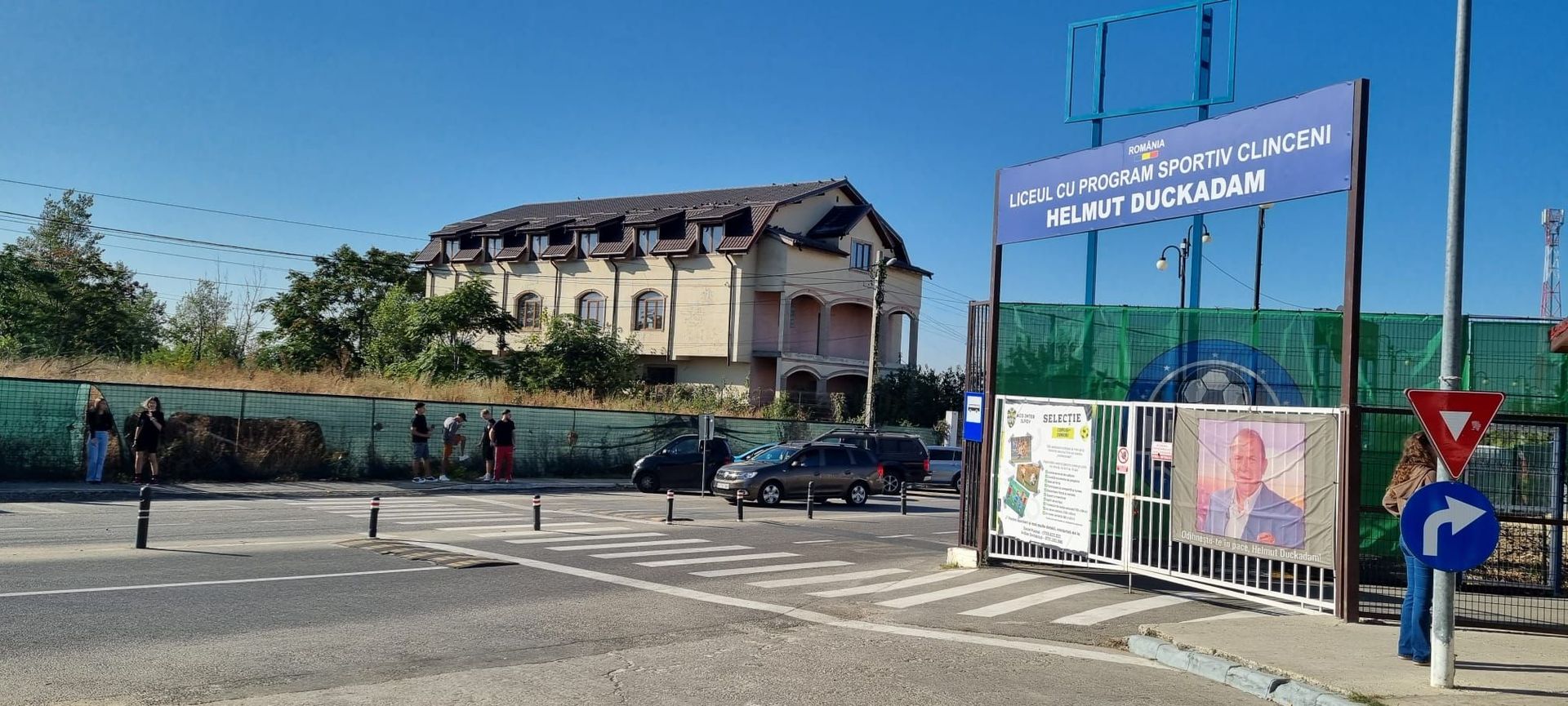 Imobil versatil lângă Primăria Clinceni – teren 1.000–4.000 mp, - Poză 3