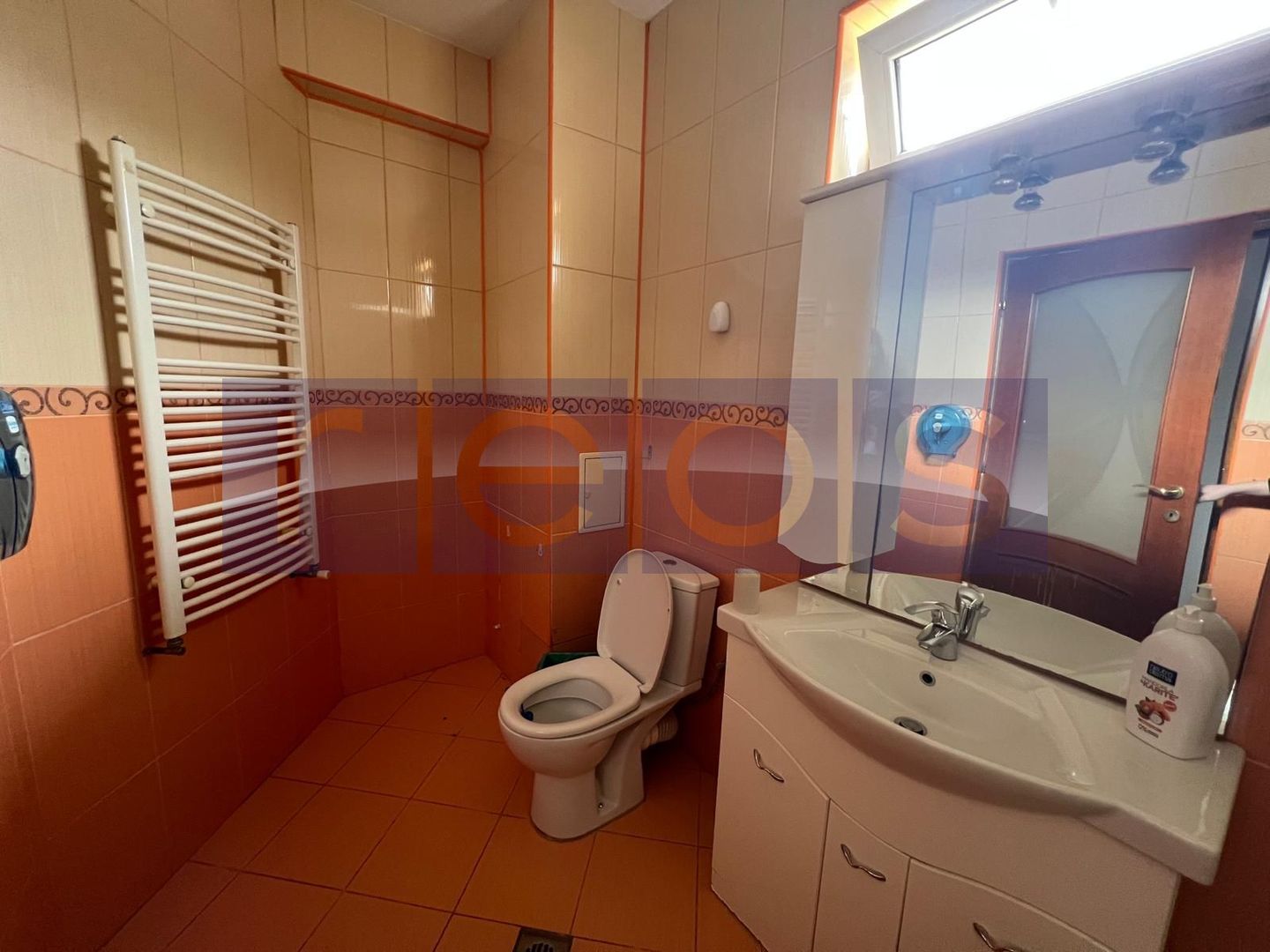 INCHIRIERE VILA 8 CAMERE | S+P+1+M - Poză 11
