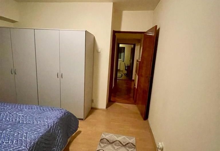 3 camere dec etaj 1 2 bai C Aradului la 10.min de MALL - Poză 9